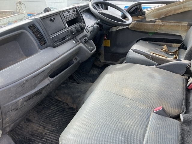 MITSUBISHI CANTER 2012