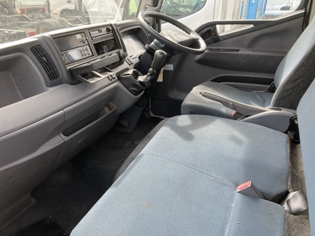 MITSUBISHI CANTER 2012