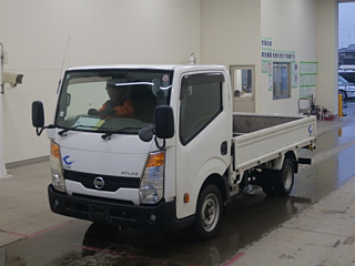 NISSAN ATLAS 2012