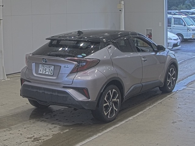 TOYOTA C-HR 2018