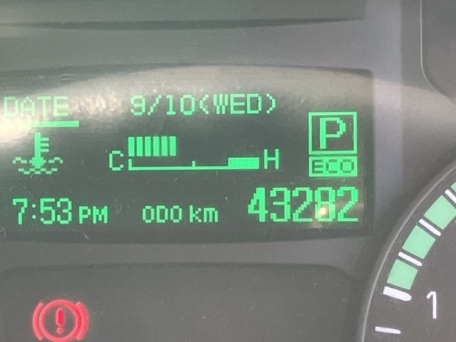 MITSUBISHI CANTER 2011