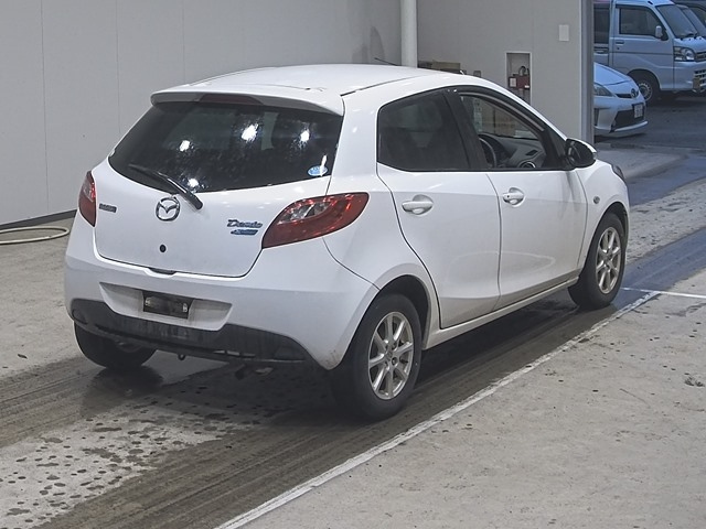 MAZDA DEMIO 2012