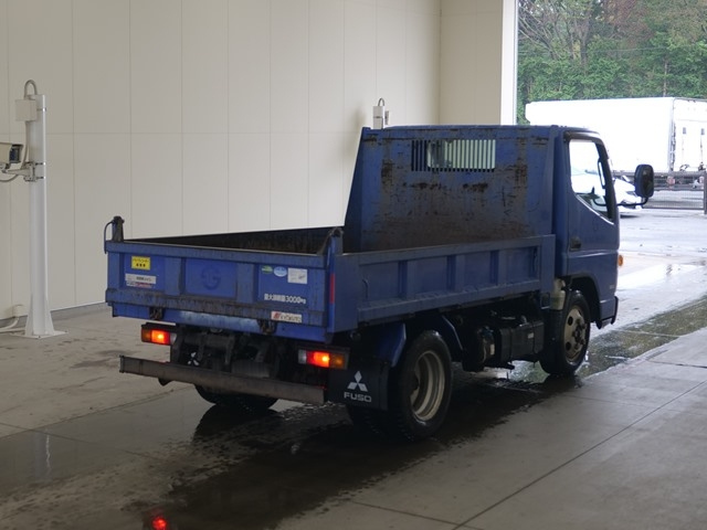 MITSUBISHI CANTER 2016