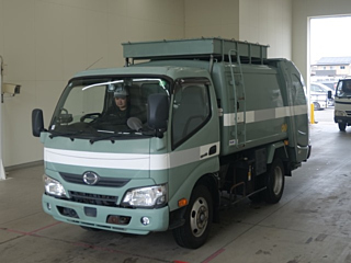 HINO DUTRO 2017
