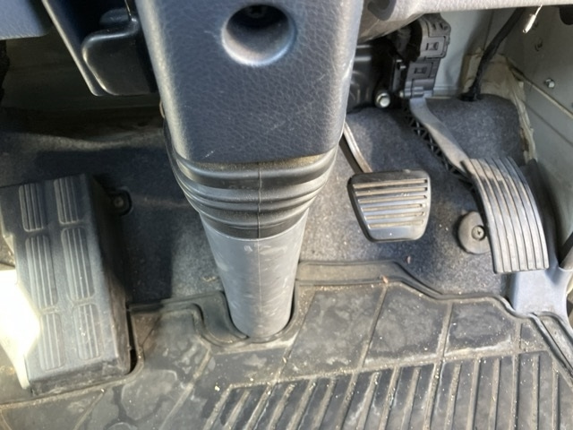 MITSUBISHI CANTER 2012