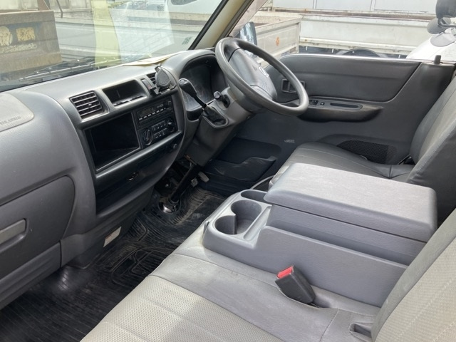 NISSAN VANETTE TRUCK 2014