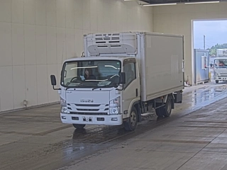 ISUZU ELF 2015