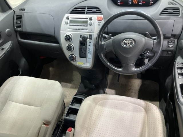 TOYOTA RACTIS 2009