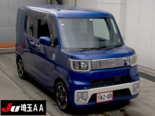 DAIHATSU WAKE 2015