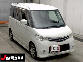 NISSAN ROOX 2010