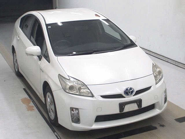 TOYOTA PRIUS 2010