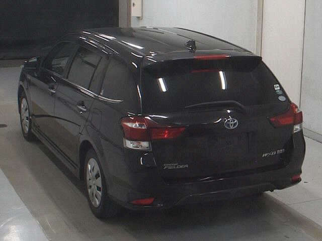 TOYOTA COROLLA FIELDER 2015