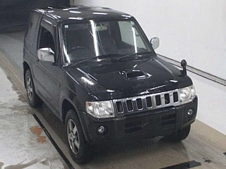 MITSUBISHI PAJERO MINI 2011
