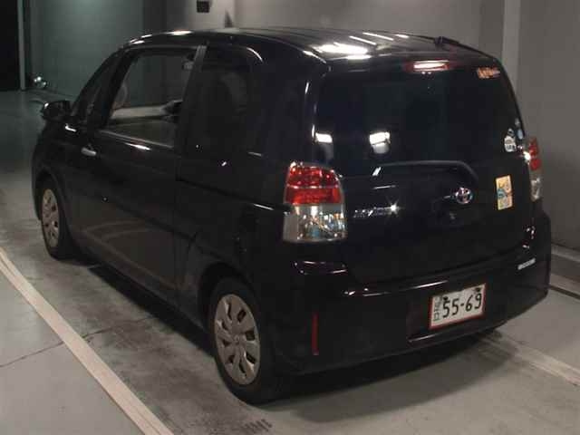 TOYOTA SPADE 2015