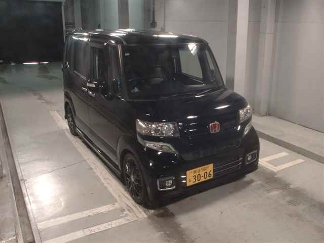 HONDA N BOX 2016
