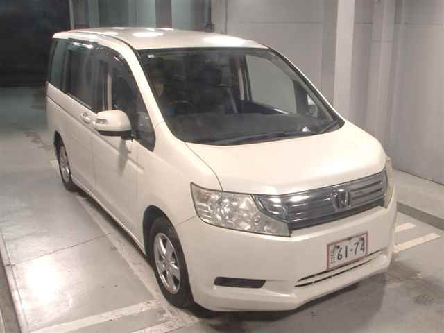 HONDA STEP WAGON 2010