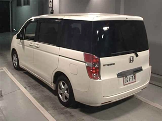 HONDA STEP WAGON 2010