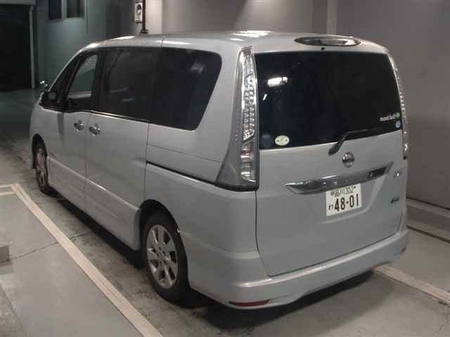 NISSAN SERENA 2012