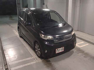 MITSUBISHI EK CUSTOM 2013