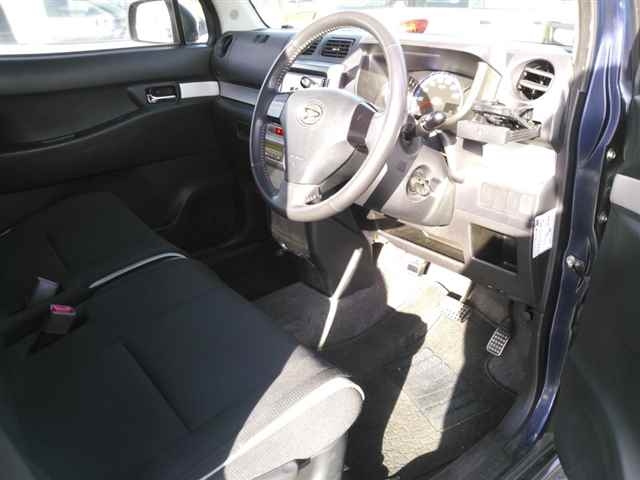DAIHATSU MOVE CONTE 2010