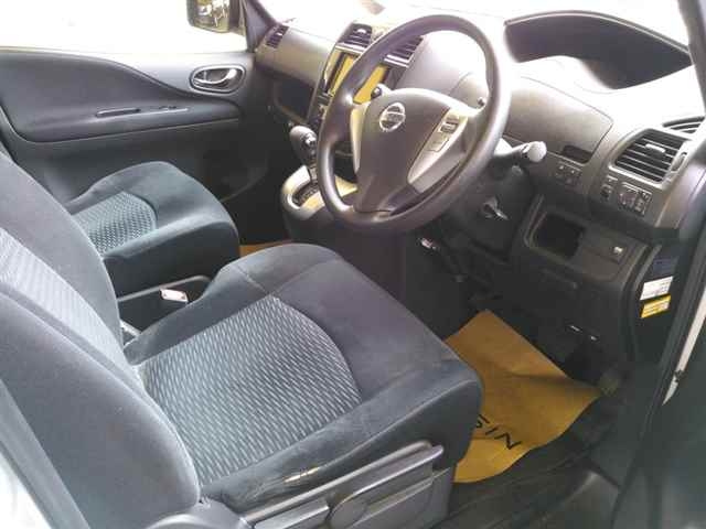 NISSAN SERENA 2012