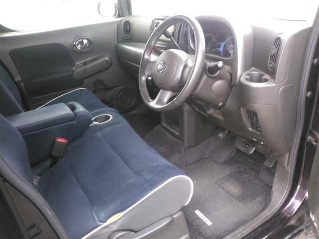 NISSAN CUBE 2012