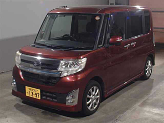 DAIHATSU TANTO 2014