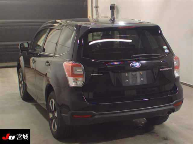 SUBARU FORESTER 2016