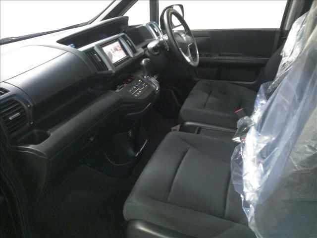 HONDA STEP WAGON 2013