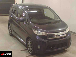 MITSUBISHI EK CUSTOM 2013