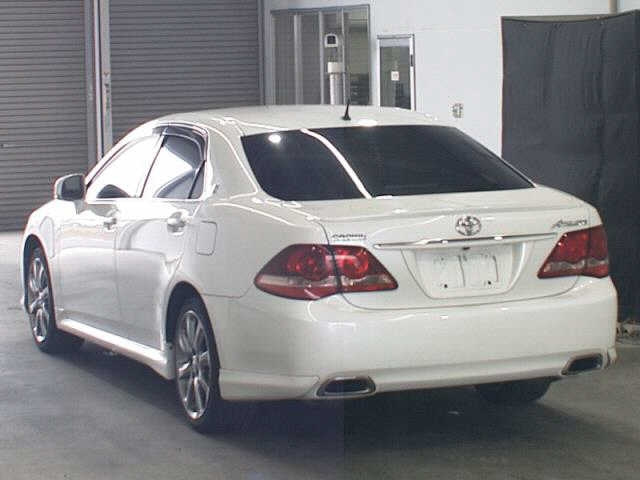 TOYOTA CROWN 2008
