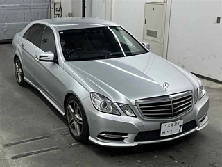 MERCEDES BENZ E CLASS 2013