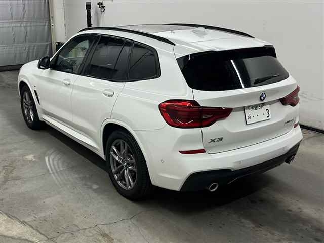 BMW X3 2021