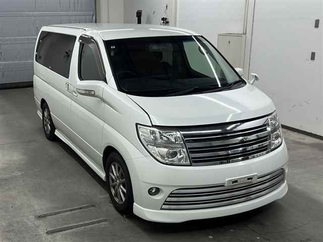 NISSAN ELGRAND 2008
