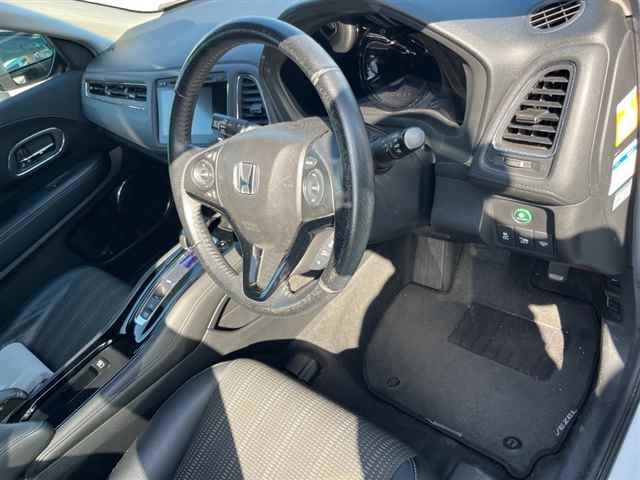 HONDA VEZEL 2014
