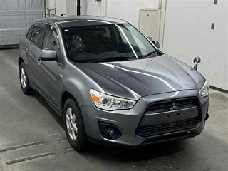 MITSUBISHI RVR 2013