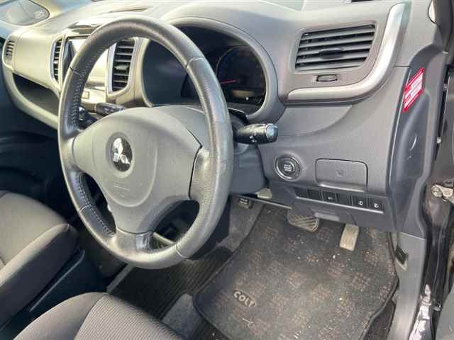 MITSUBISHI DELICA D2 2012