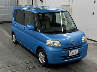 DAIHATSU TANTO 2008