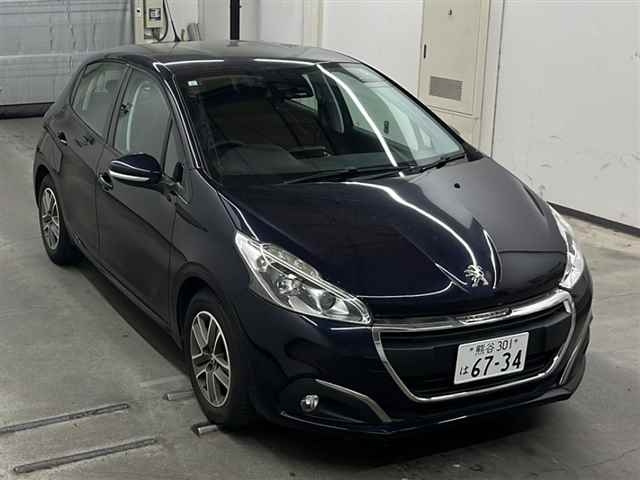 PEUGEOT 208 2017
