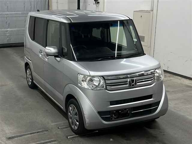 HONDA N BOX 2015