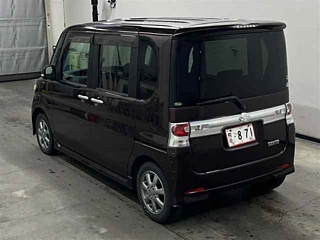 DAIHATSU TANTO 2010