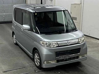 DAIHATSU TANTO 2008