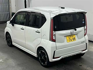 DAIHATSU MOVE 2015