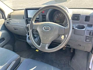 DAIHATSU HIJET VAN 2013