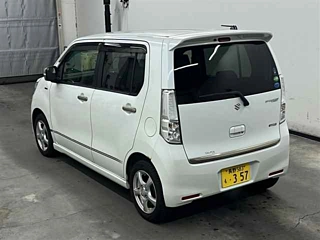 SUZUKI WAGON R 2015