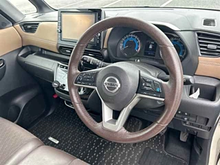 NISSAN ROOX 2020