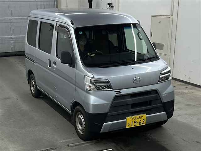 DAIHATSU HIJET VAN 2021