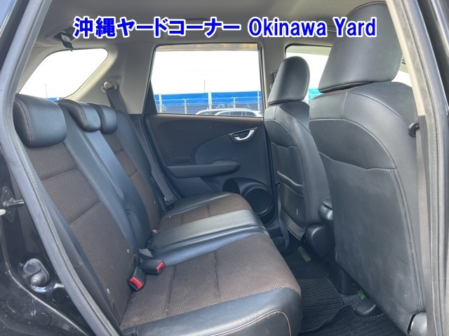 HONDA FIT SHUTTLE 2013