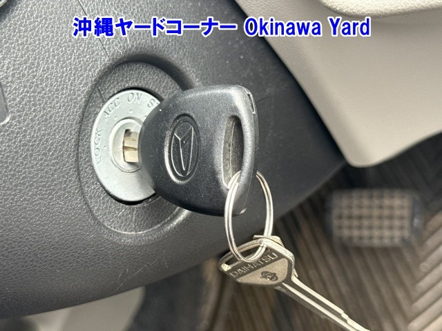 DAIHATSU MIRA E S 2013