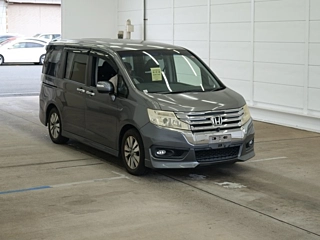 HONDA STEP WAGON 2012